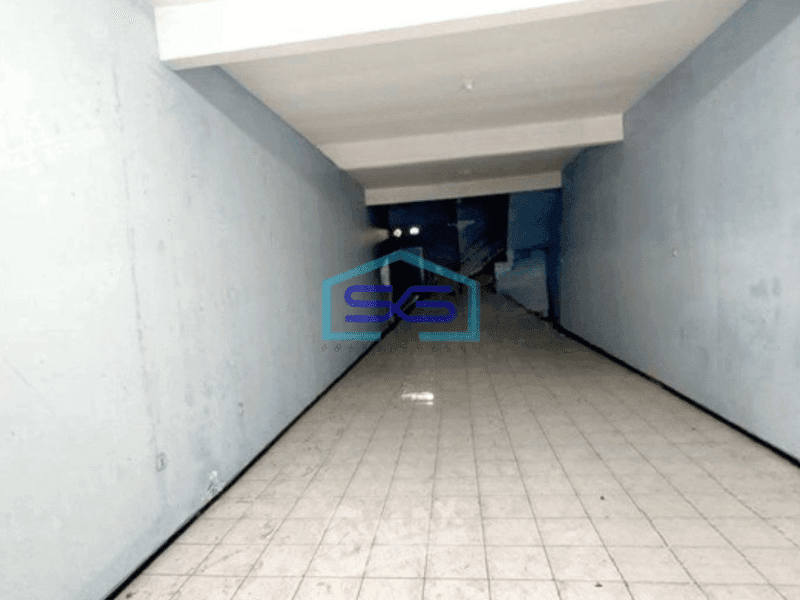 Disewakan Ruko 2 Lantai Luas Bangunan 160 m² di Klojen Malang Jawa Timur Siap Huni