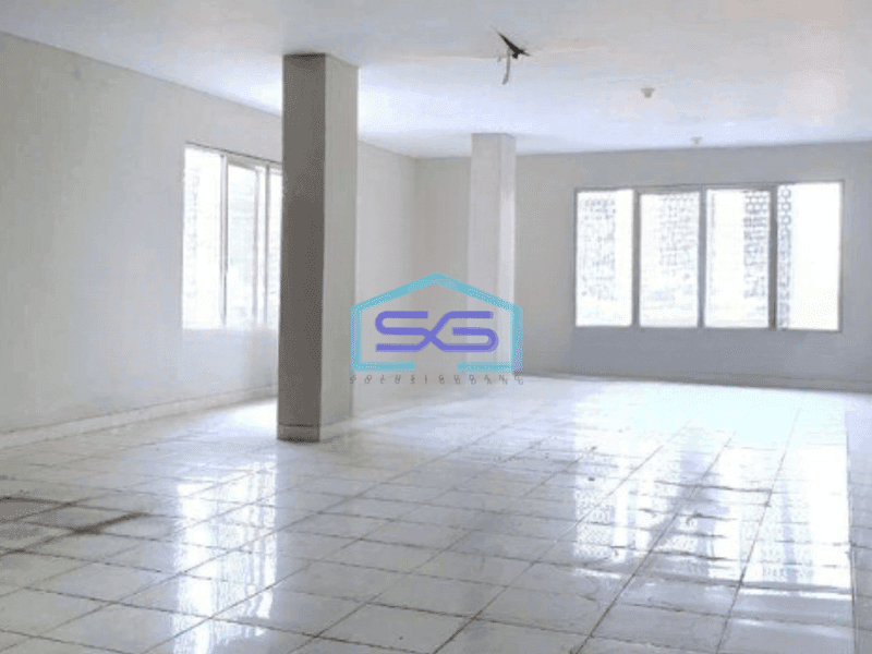 Dijual Ruko Luas Tanah  100 m² di Kebon Jeruk Jakarta Barat