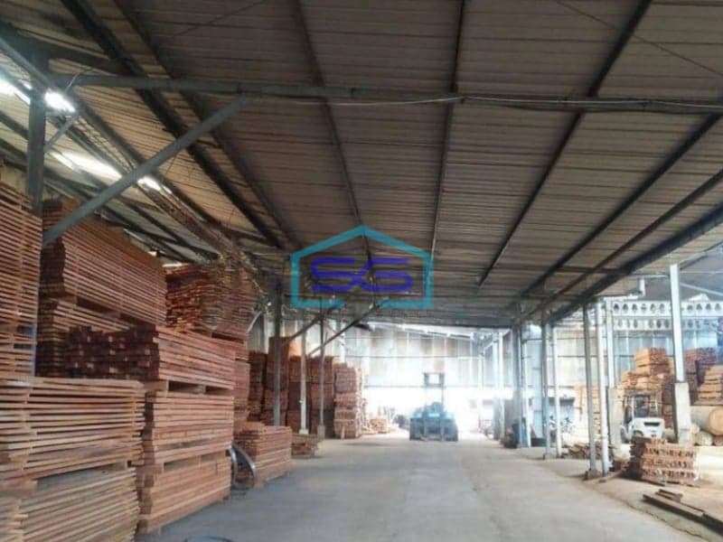 Dijual Murah Gudang Dan Pabrik Kayu Mayjend Sungkono Pusat Kota Gresik Bonus Mesin Dan Forklift