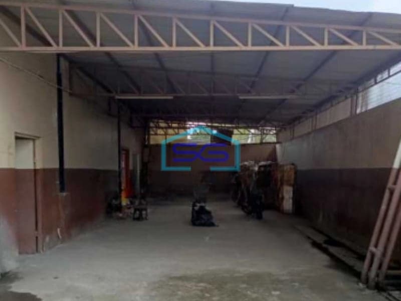 Disewakan Murah Gudang Hadap Jalan Di Kavling Dpr Cipondoh Tangerang LB 800m2