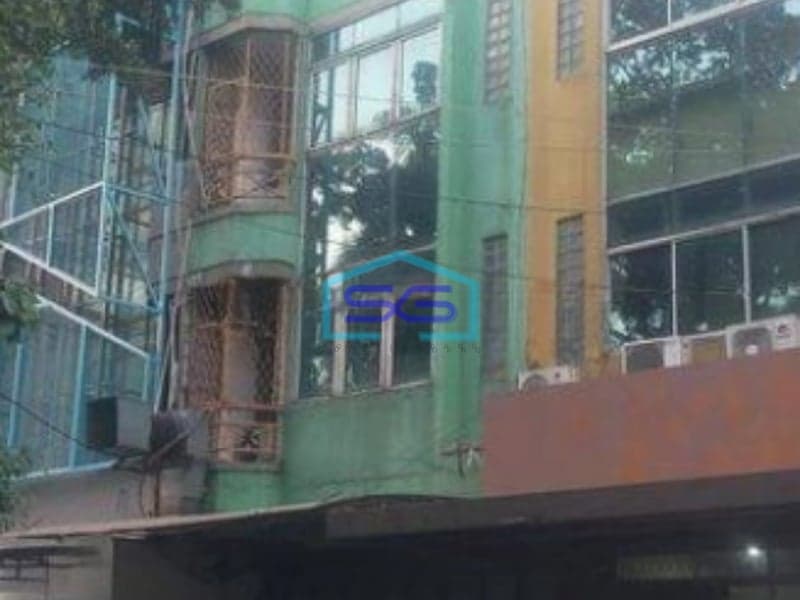 Disewakan Ruko 3.5 Lantai Taman Palem Baru Renov Siap Pakai Jakarta Barat LB 100m2