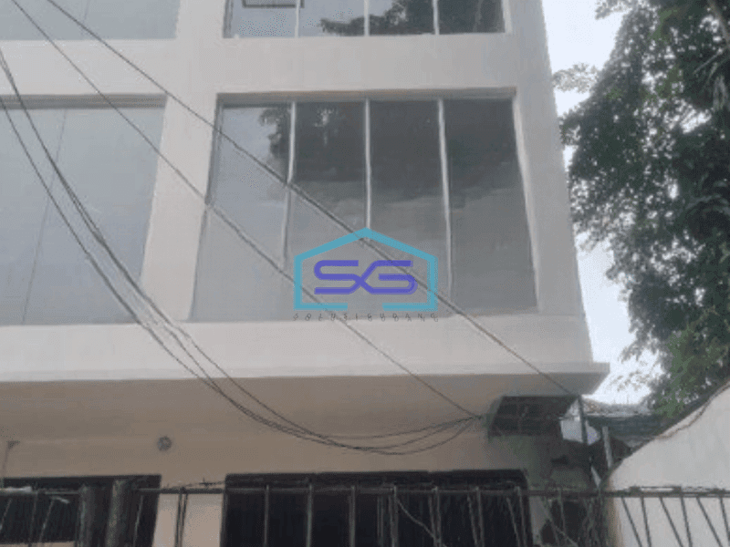 Disewakan Ruko Luas Bangunan 204 m² Lokasi Strategis 3 Lantai di Cempaka Putih Jakarta Pusat