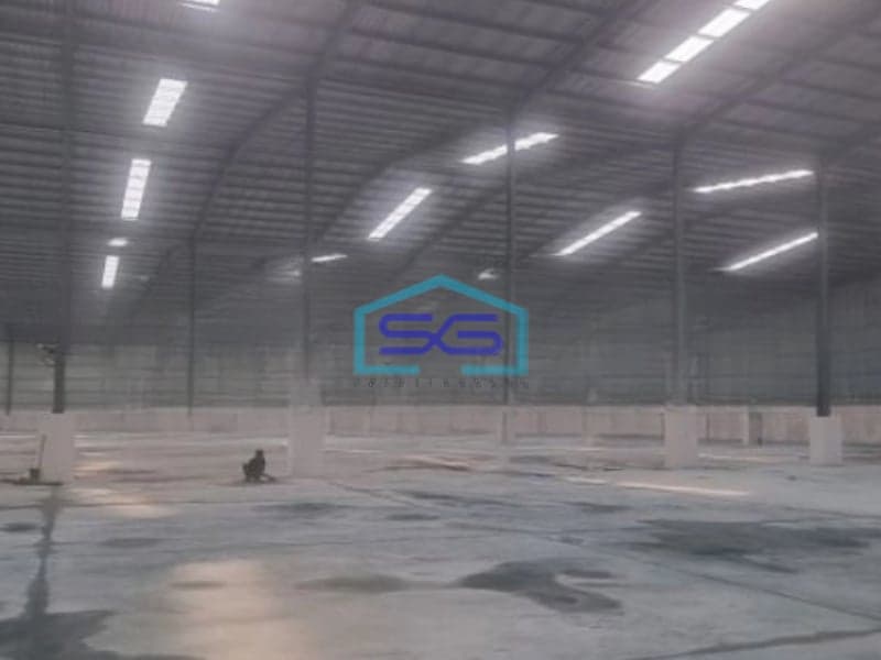 Disewakan Gudang Ada Kantor Luas Bangunan 7200 m² di Pakuhaji Tangerang