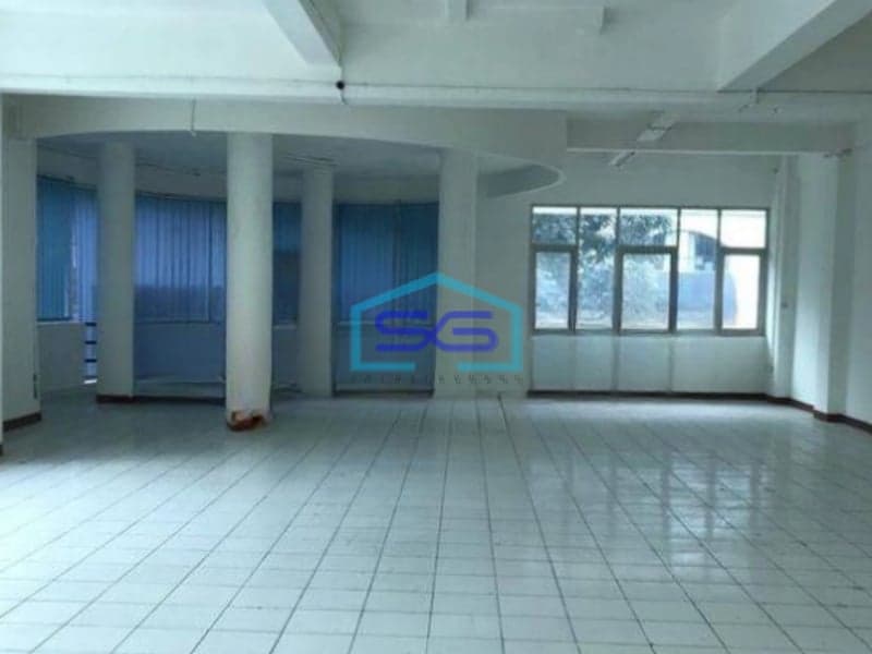 Dijual Ruang Usaha di Gatot Subroto Bandung Luas Tanah 360 m²
