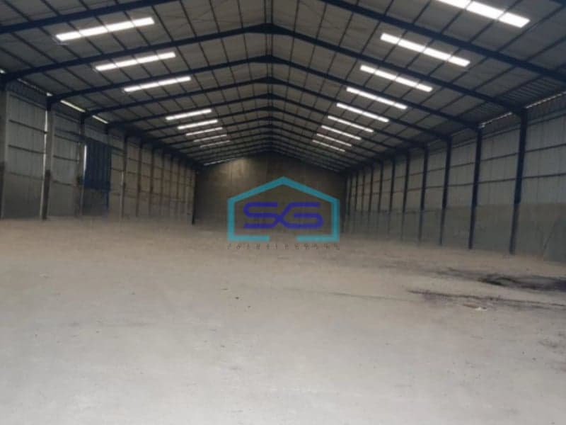 Dijual Gudang Luas Bangunan  1200 m² Lokasi Pinggir Jalan Raya Dempet Demak