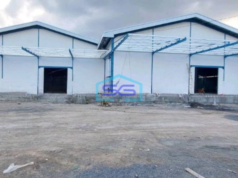 Disewakan Gudang Lokasi Siap Huni Bebas Banjir di Krian Sidoarjo Luas Bangunan  6912 m²