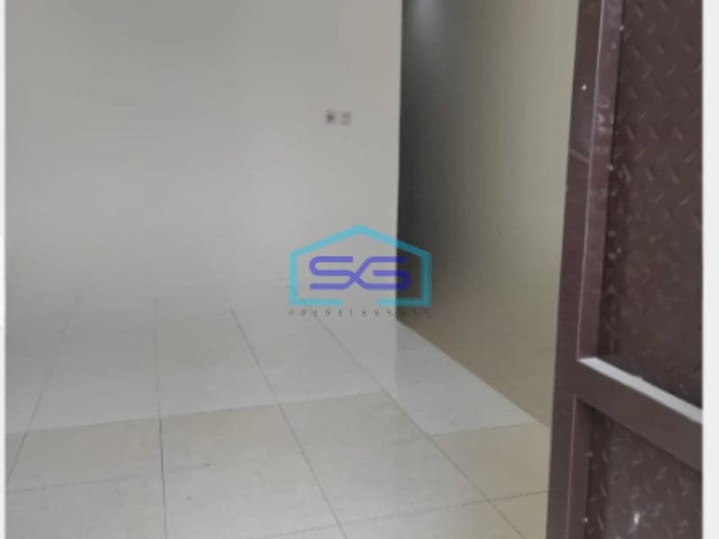 Disewakan Ruang Usaha Bebas Banjir Lokasi Pinggir Jalan Raya Karawaci Tangerang