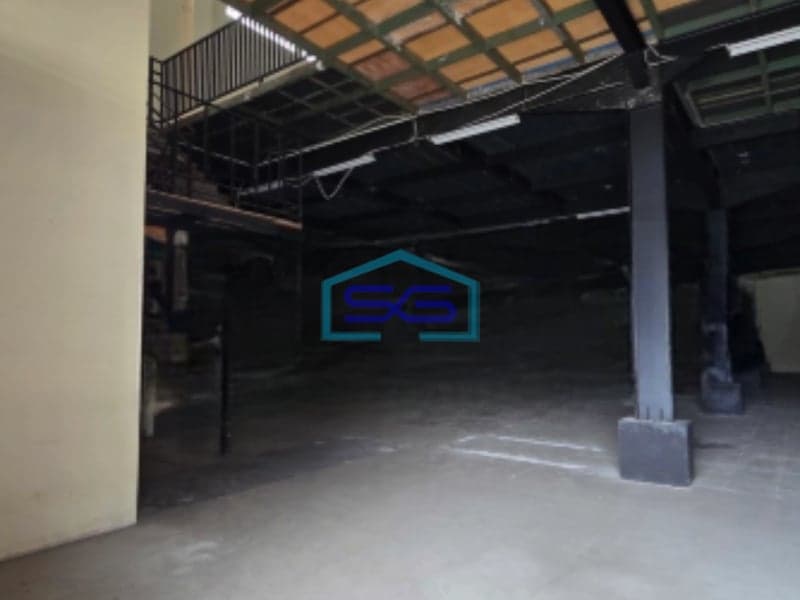 Dijual Ruko 2 Lantai Lokasi Strategis di Semarang Luas Tanah 860 m²