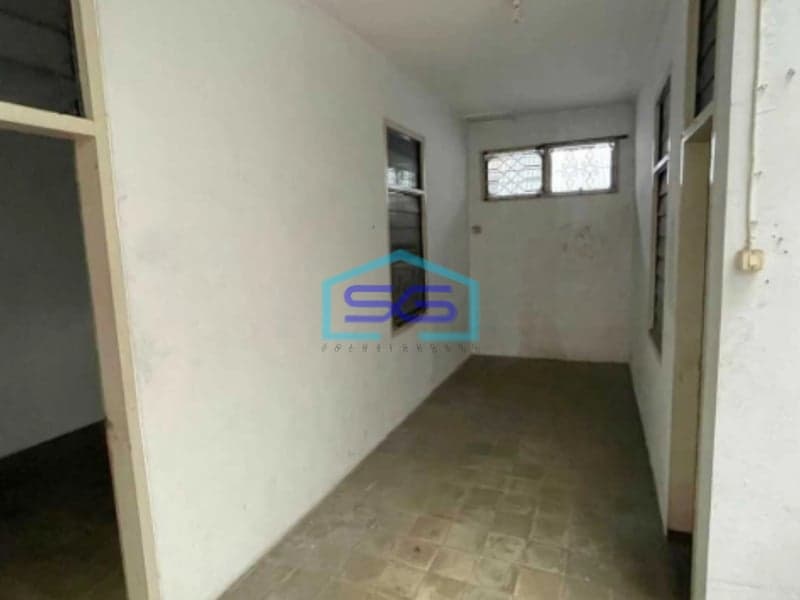 Disewakan Ruko 2 Lantai Lokasi Strategis Di Tengah Kota Surakarta Cocok Untuk Investasi Usaha LB 400m2