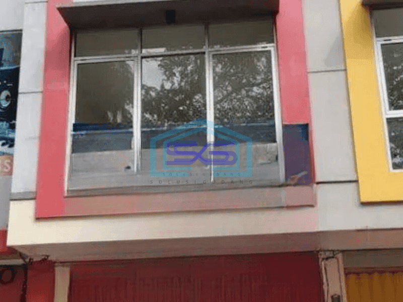 Dijual Ruko Strategis 3 lantai di kawasan Bisnis  Pasar Kliwon Solo