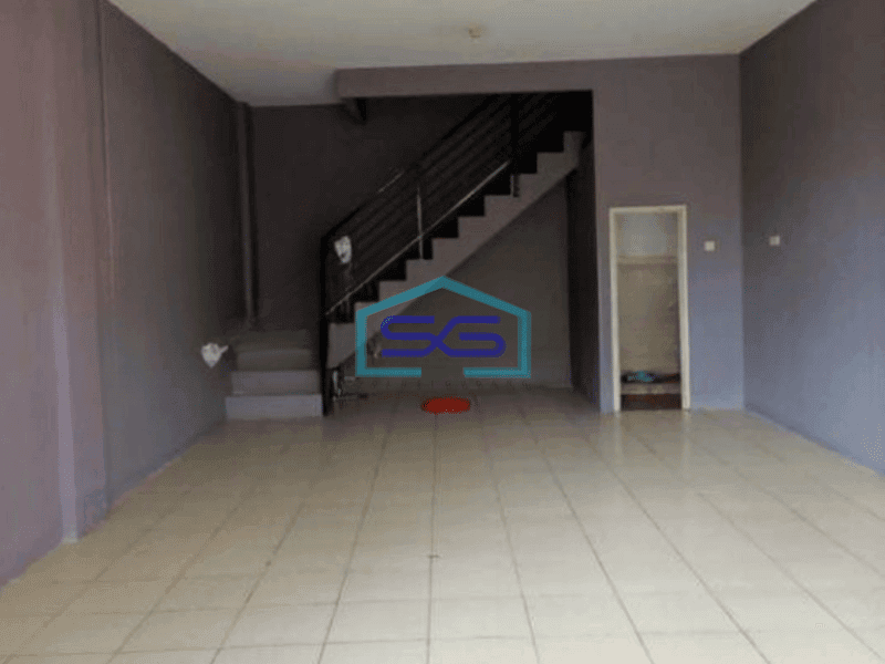 Disewakan Ruko 2 Lantai Sangat Strategis di Kayuringin Seberang Grand Metropolitan Bekasi Selatan