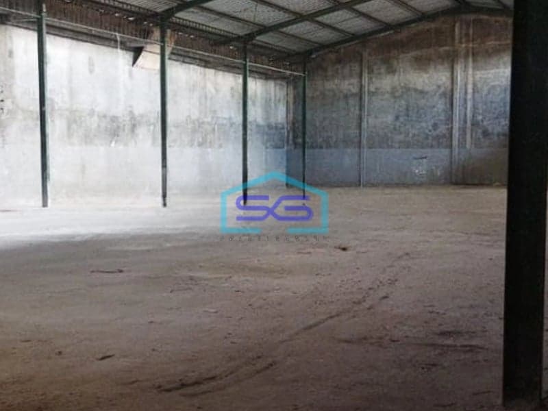 Disewakan Gudang Siap Pakai Jalan Utama di Mengwi Bali LT 680m2