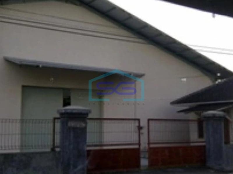 中爪哇省苏科哈尔乔卡塔苏拉地区黄色区域仓库出租 建筑面积1100平方米