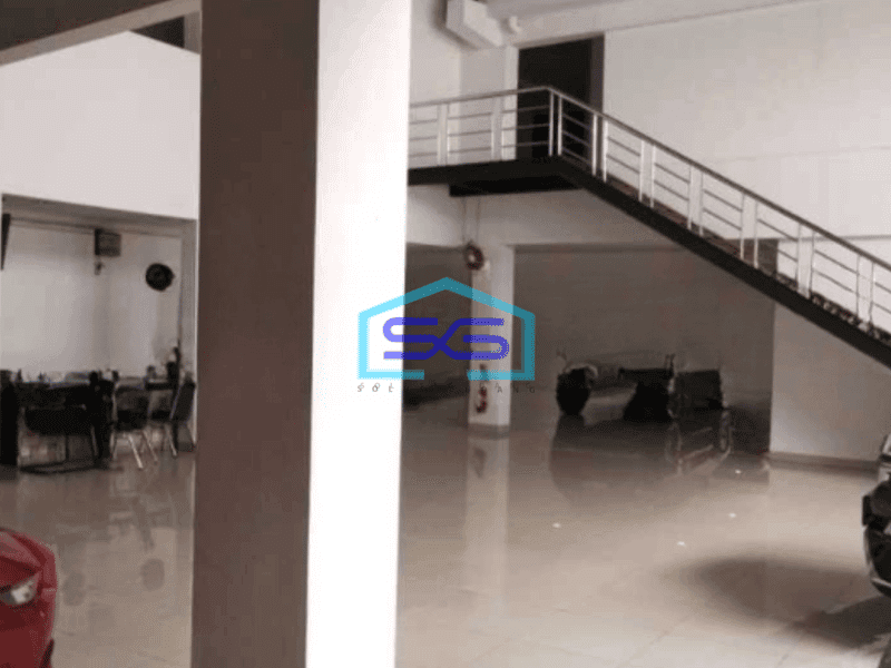 Disewakan Ruang Usaha 3 Lantai Luas Bangunan 1472 m² di Fatmawati Jakarta Selatan