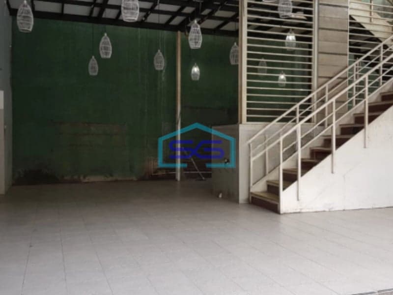 Dijual Ruko Strategis Di Keprabon Dekat Jalan Slamet Riyadi Solo LB 260m2