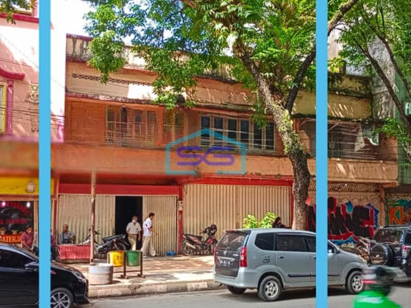 Disewakan Ruko 2 Pintu Plong 2,5 lantai di Jln Jend. Sudirman Palembang Luas Bangunan 450m2