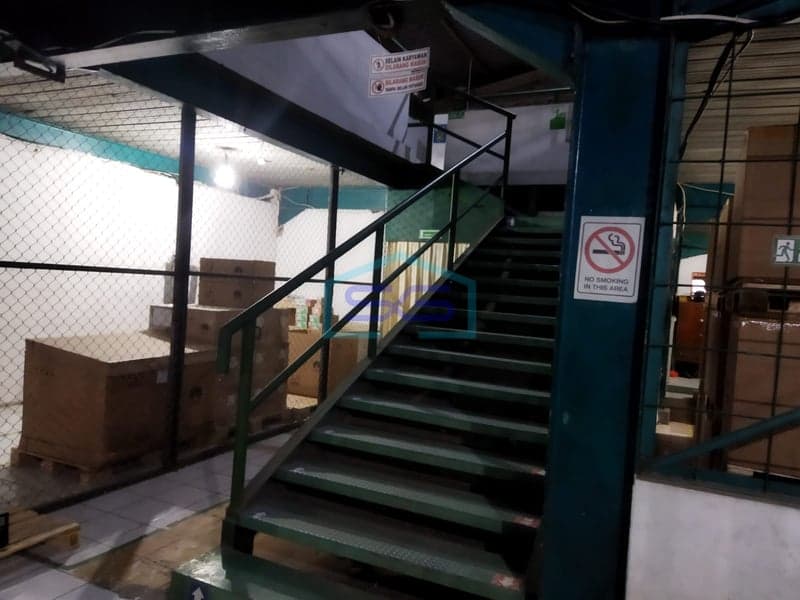 DISEWAKAN GUDANG DI CIRACAS JAKARTA TIMUR