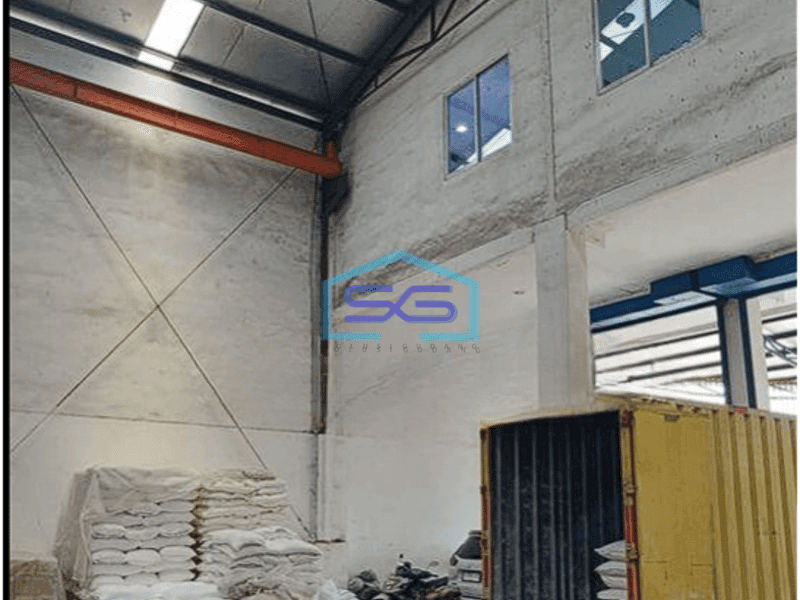 Dijual cepat gudang bagus siap pakai di Jln Peternakan Bagus