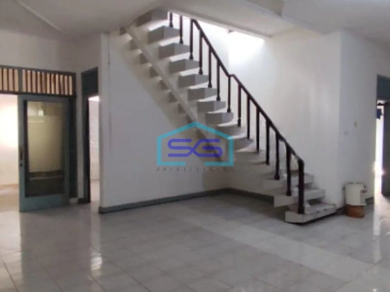 Disewakan Kantor Pusat Kota Di Gondokusuman Jogja Luas Bangunan 200 m²