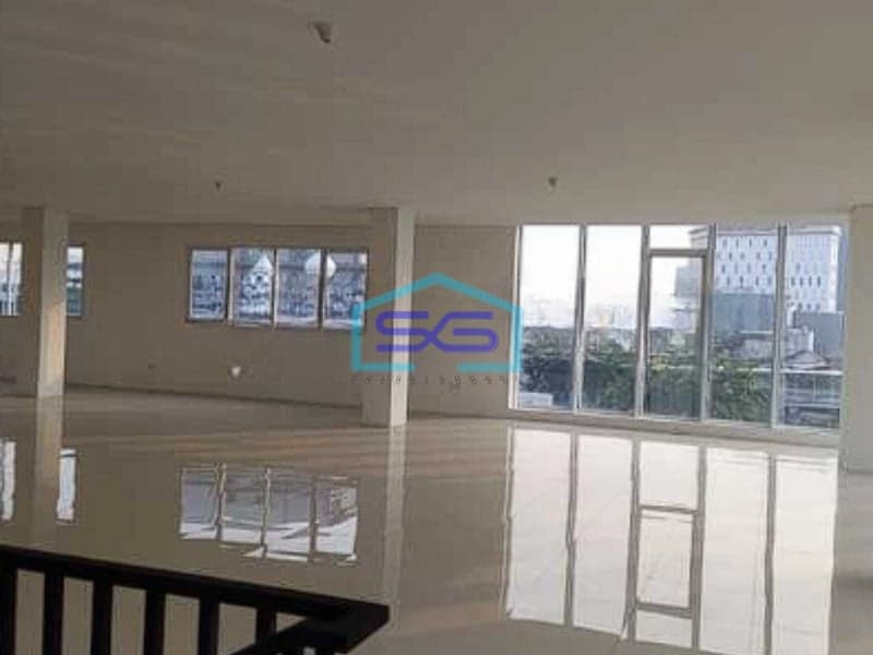 Dijual Gedung Baru Siap Pakai di Jalan Pramuka Matraman Jakarta Timur LB 2107m2