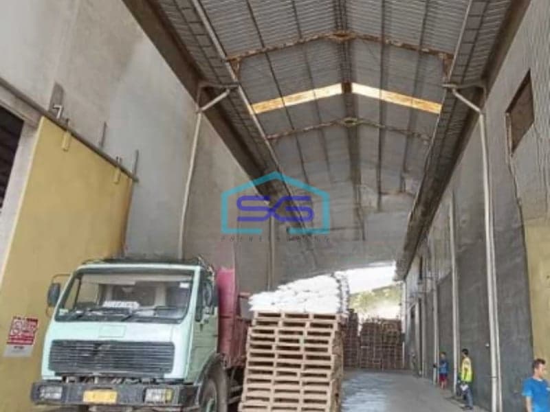 Dijual Gudang Siap Pakai Luas Bangunan 5500 m² di Bogor