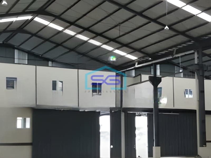 Dijual Gudang Ada Loading Dock Luas Tanah  2000 m² di Ngaliyan Semarang