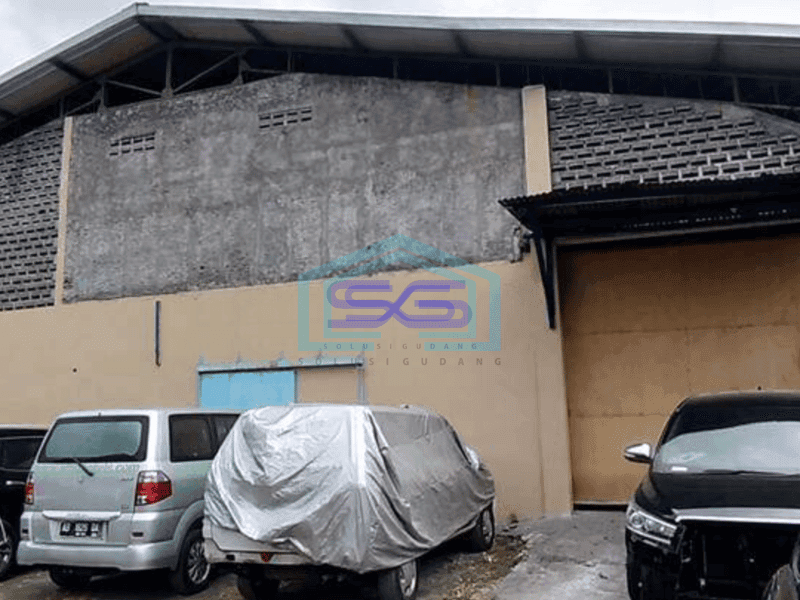 Disewakan Gudang di Jalan Magelang Dekat JCM Akses Kontainer