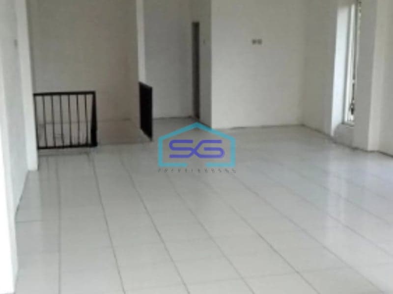 Disewakan Ruko 3 Lantai Luas Bangunan 138 m² Lokasi di Surabaya