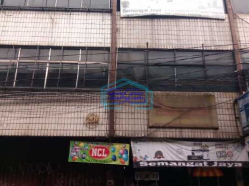 Dijual 2 Ruko Gandeng + Usaha+ Langganannya, bisa Beli1 Ruko Ciputat, Tangerang Selatan Luas Bangunan 550 m²