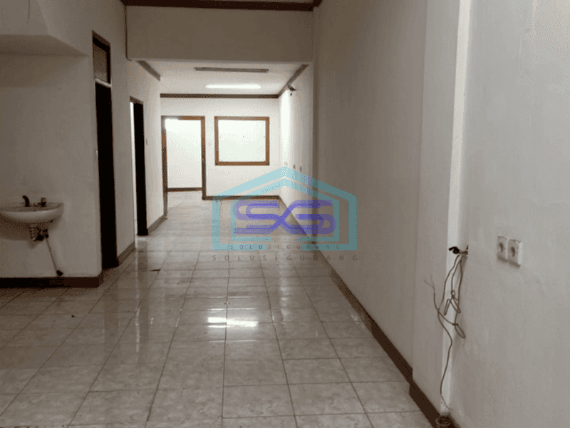 Disewakan Ruko Cocok Untuk Gudang di BKR Bandung