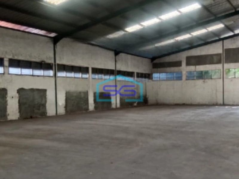 Disewakan Gudang Bersih Di Cimahi Selatan Luas Bangunan  1300 m²