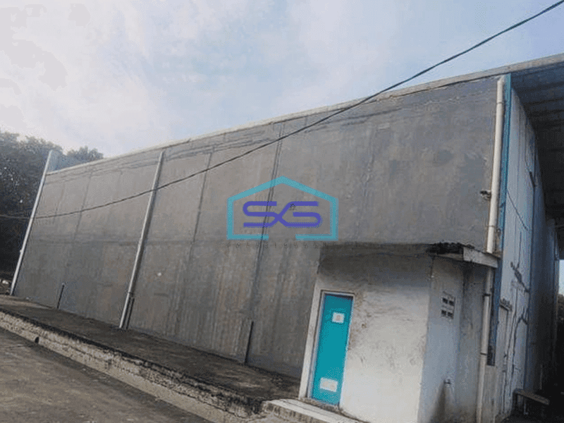 Disewakan gudang bebas banjir 240m2 di Komp. Gudang Kamal Bisnis Center