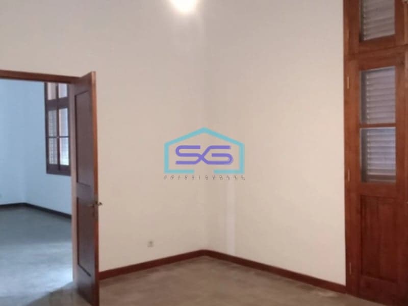 Dijual Kantor Mewah Luas Megah 1 Lantai Kotabaru Kota Yogyakarta LT 894m2