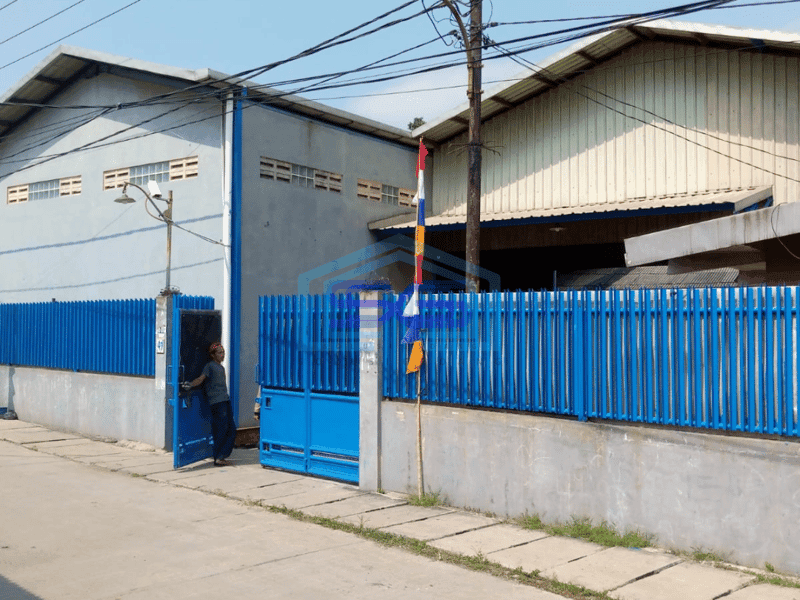 Dijual gudang siap pakai di Kamal Kalideres Jakarta Barat