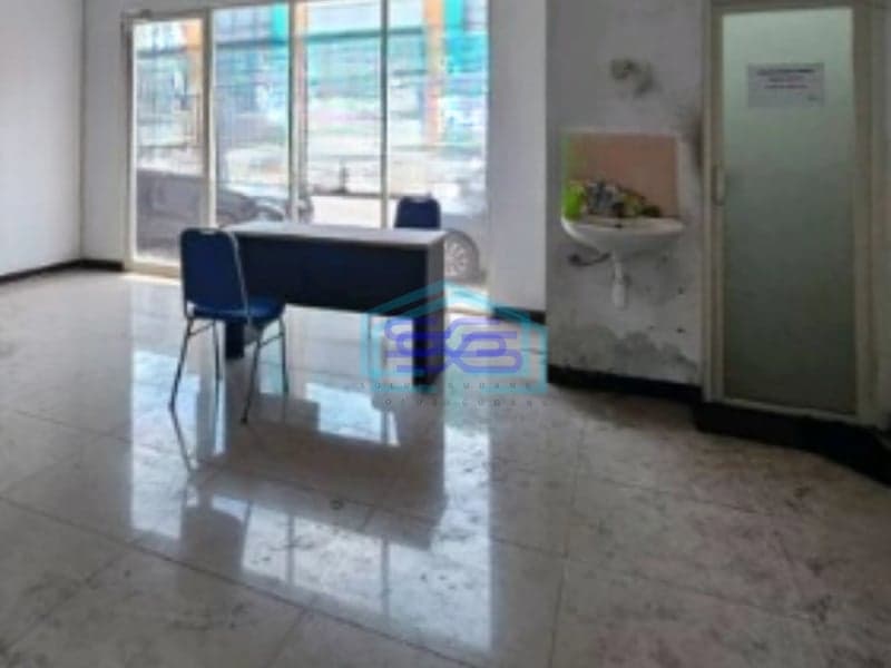 Disewakan Gudang Ada Kantor Luas Tanah  1260 m² Lokasi di Surabaya