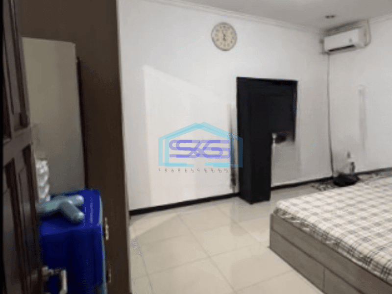 Disewakan Ruko Luas Bangunan 400 m² Lokasi Surabaya Kota