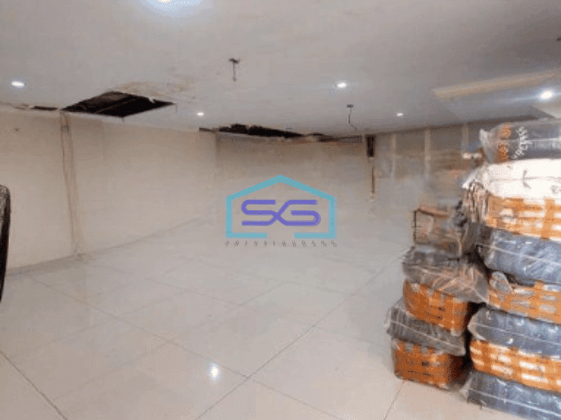 Disewakan Ruko Lokasi Bebas Banjir Luas Tanah  330 m² di Harapan Indah Bekasi