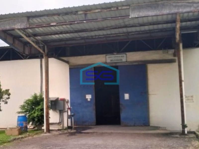 Disewakan Gudang Sudah Renovasi LB 2262m² di Jl Raya Serpong Cikokol Tangerang