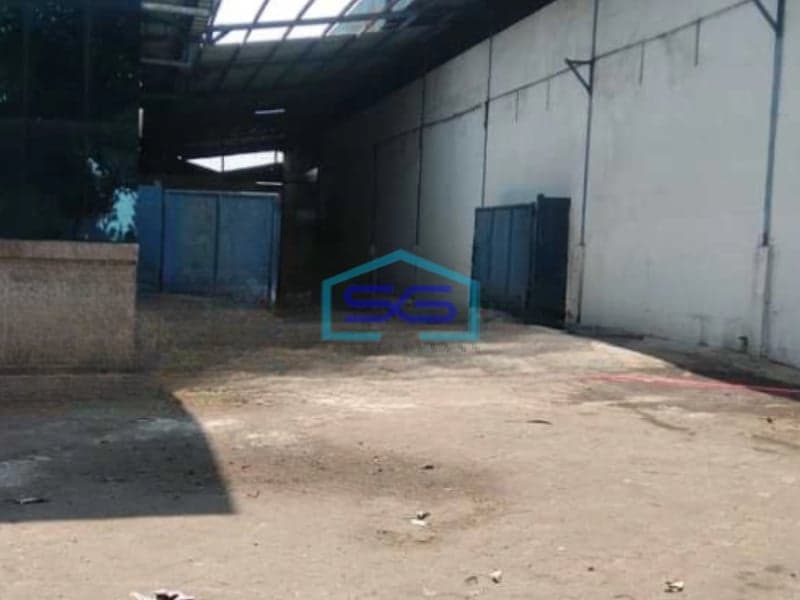 Dijual Pabrik Akses Container 40 Feet Luas Tanah 23936 m2 Lokasi Narogong Bekasi