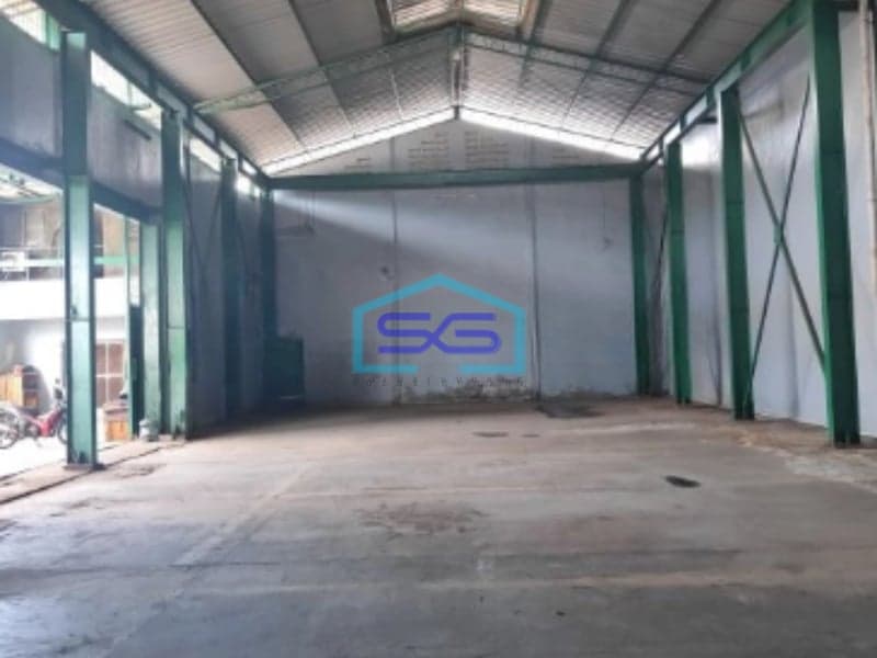 Dijual Gudang Gandeng Siap Pakai di Pergudangan Kamal Indah Jakarta Barat LT 1250m2