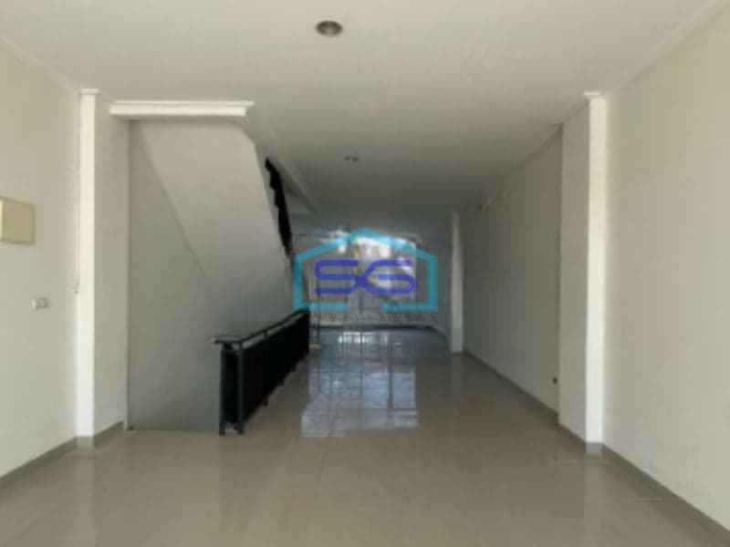 Disewakan Ruko Luas Bangunan 337 m²  di Golf Island Jakarta Utara