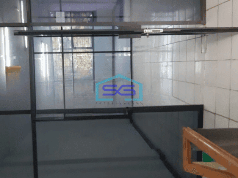 Disewakan Ruko Murah Luas Bangunan 204 m² di Teluk Gong Jakarta Utara