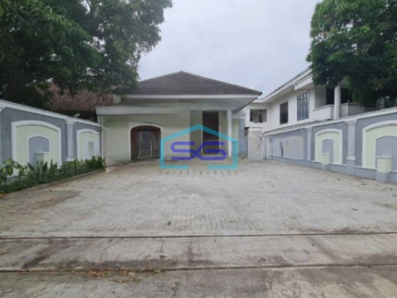 Disewakan Ruang Usaha Elite Kartasura Solo Luas Bangunan 725m2