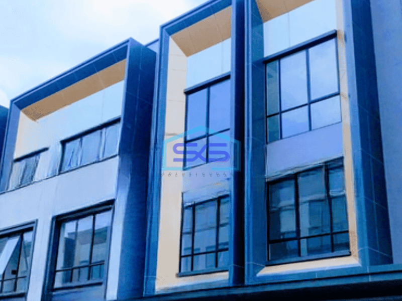 Disewakan Ruko Luas Bangunan 675 m² Lokasi Wiyung Surabaya