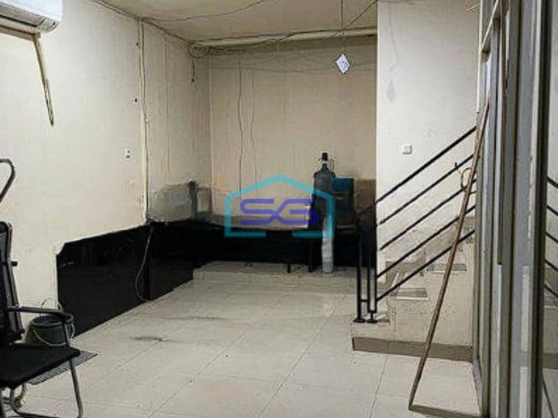 Disewakan Ruko 3,5 Lantai, di Muara Karang Jakarta Utara Jalanan Ttama Strategis LB 267m2