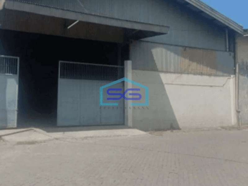 Dijual Gudang Luas Bangunan 1800 m² di Margomulyo Surabaya Akses Container