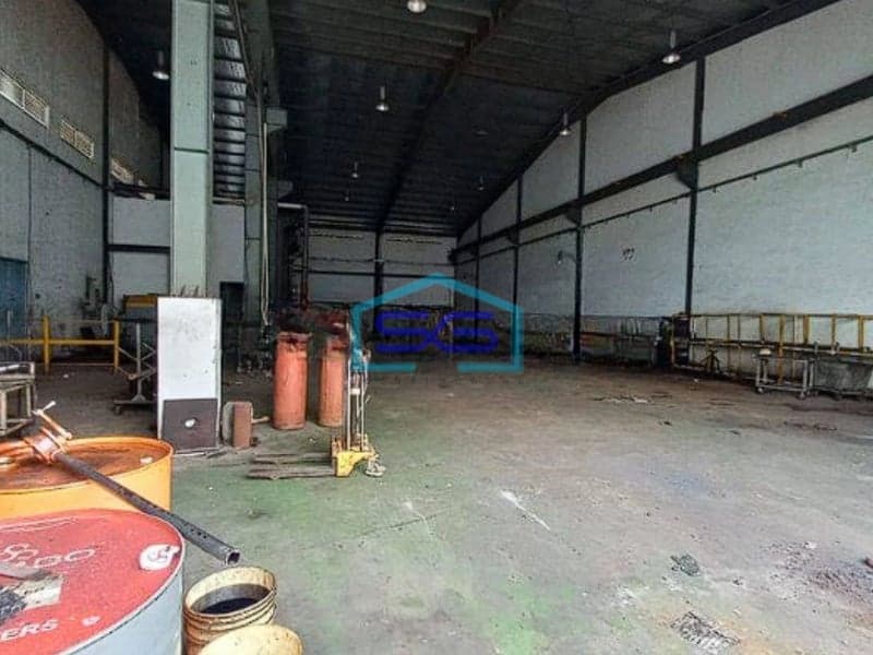 Dijual pabrik di Dalam Kawasan Industri Wilayah Lippo Cikarang Lokasi Strategis di Cikarang LT 3220m2