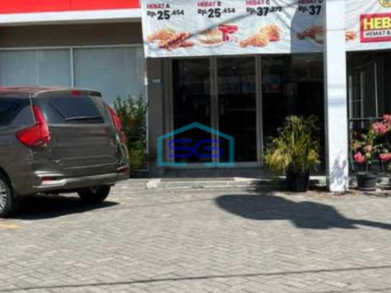 Disewakan Ruang Usaha Lokasi Strategis di Surabaya Luas Tanah 350 m²