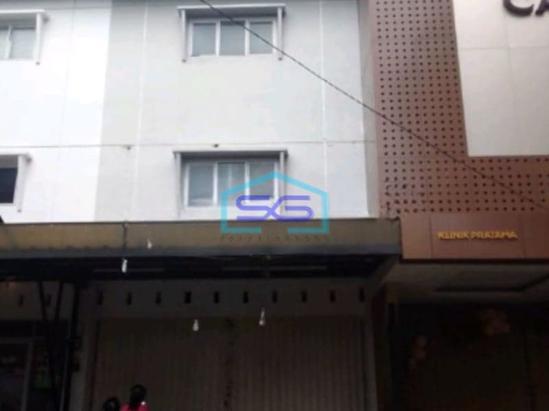 Di Sewakan Ruko 3 Lantai Di Daerah Komersil Radio Dalam Jakarta Selatan Luas Bangunan 120 m²