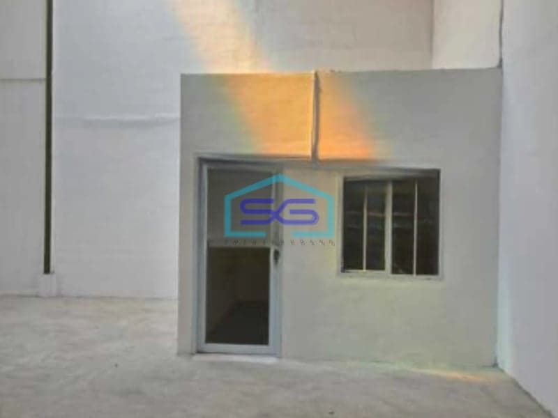 Disewakan Gudang Ada Kantor Lokasi Bebas Banjir di Teluk Naga Tangerang